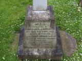 image of grave number 332198
